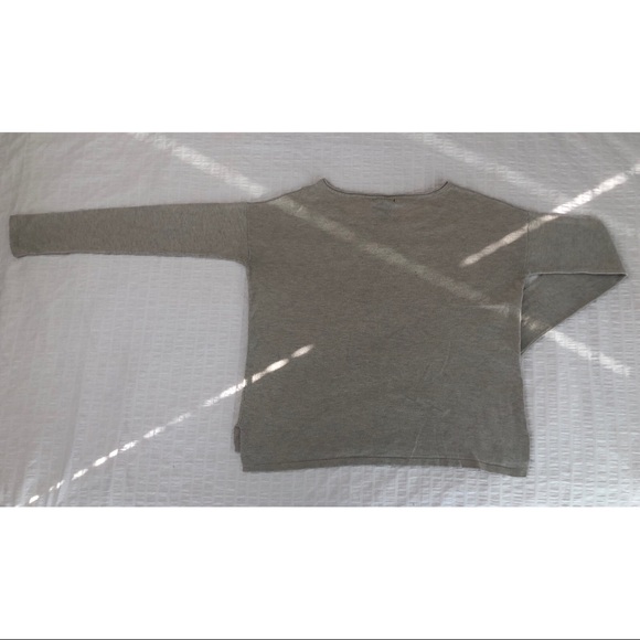Neutral Casual Sweater with Straight Edge Bottom - Picture 2 of 12